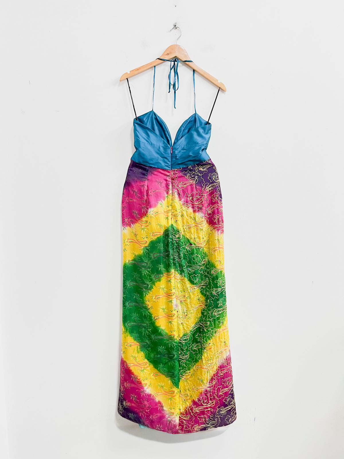 Vestido colorido con estampado y brillos - Carlos Vigil - Talla S