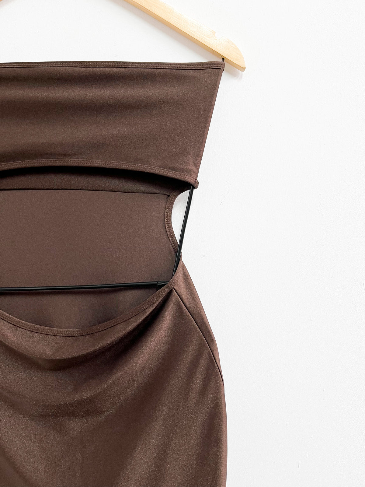 Vestido strapless escote espalda - Half Naked - Talla XS