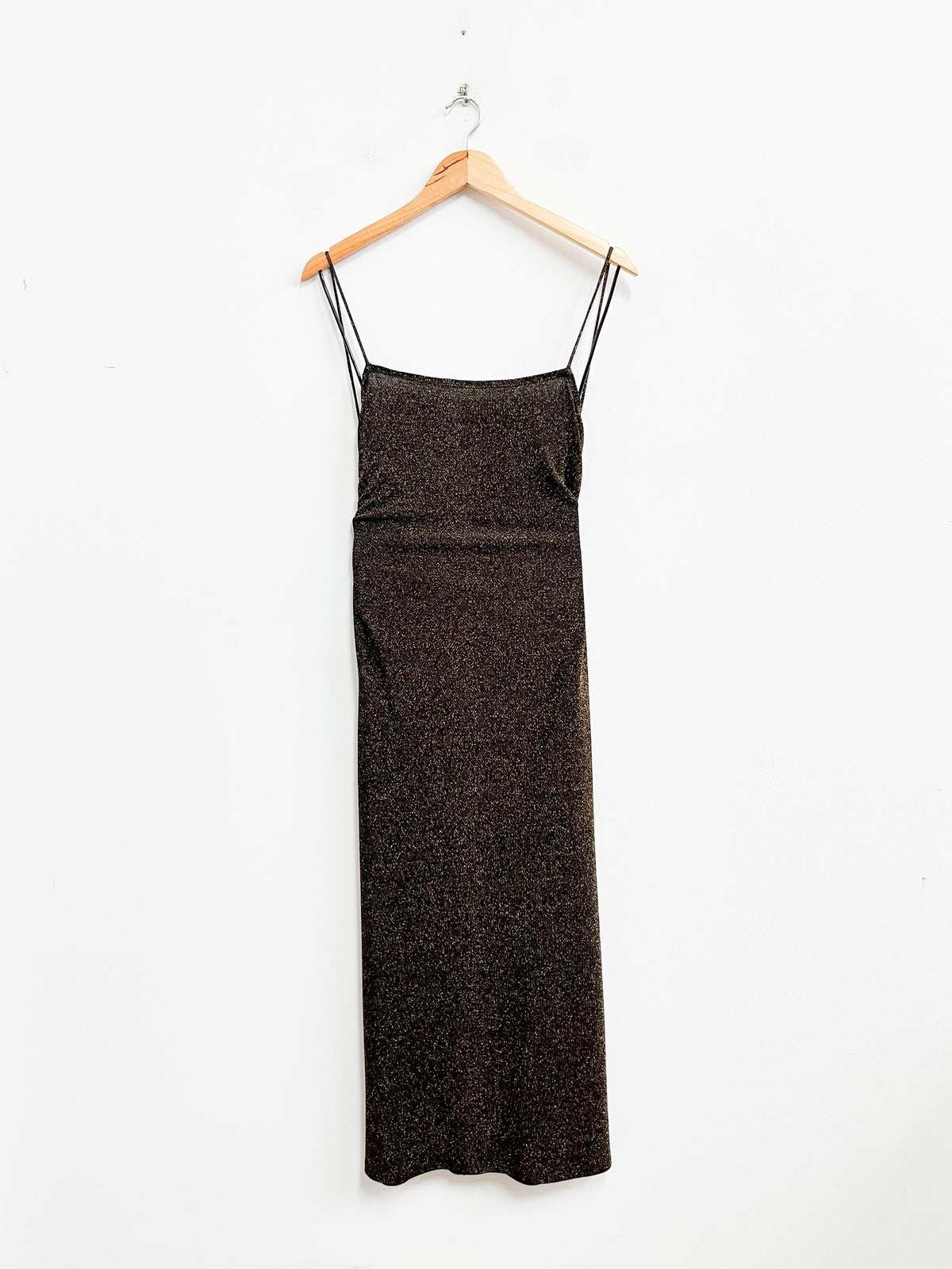 Vestido negro con brillos dorados - Reformation - Talla S