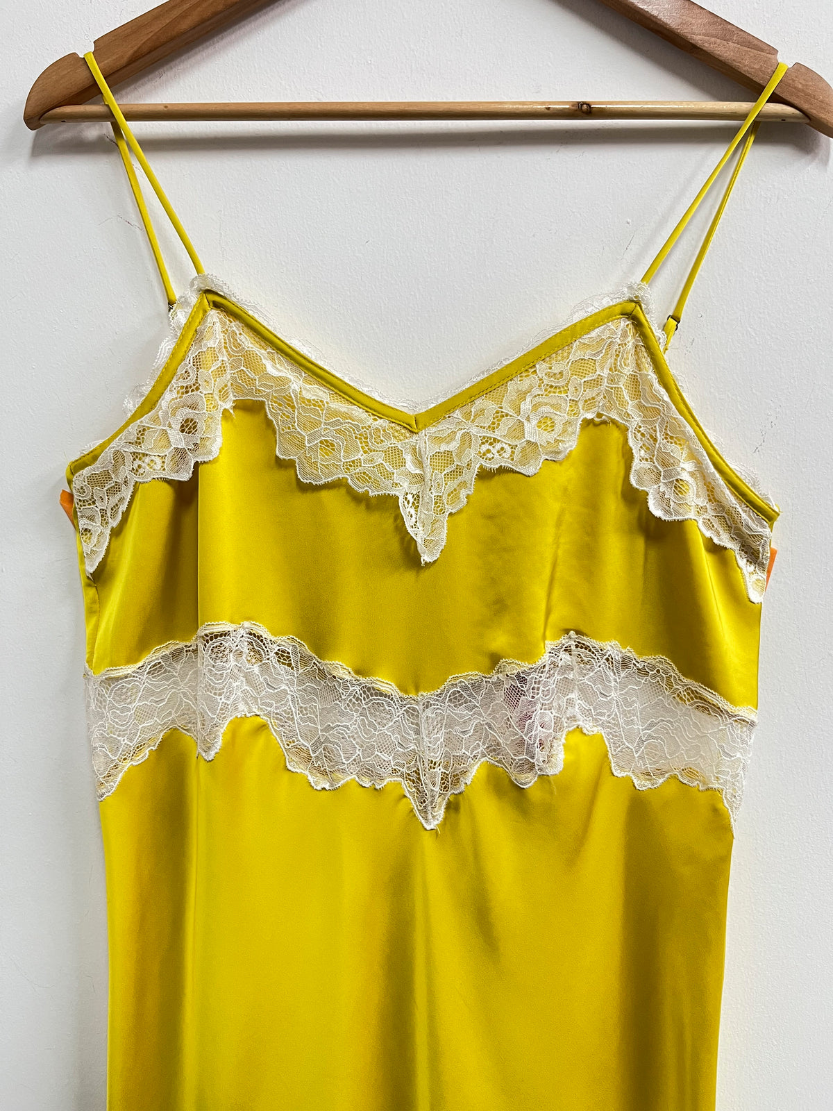 Vestido lencero amarillo largo - Zara - Talla L