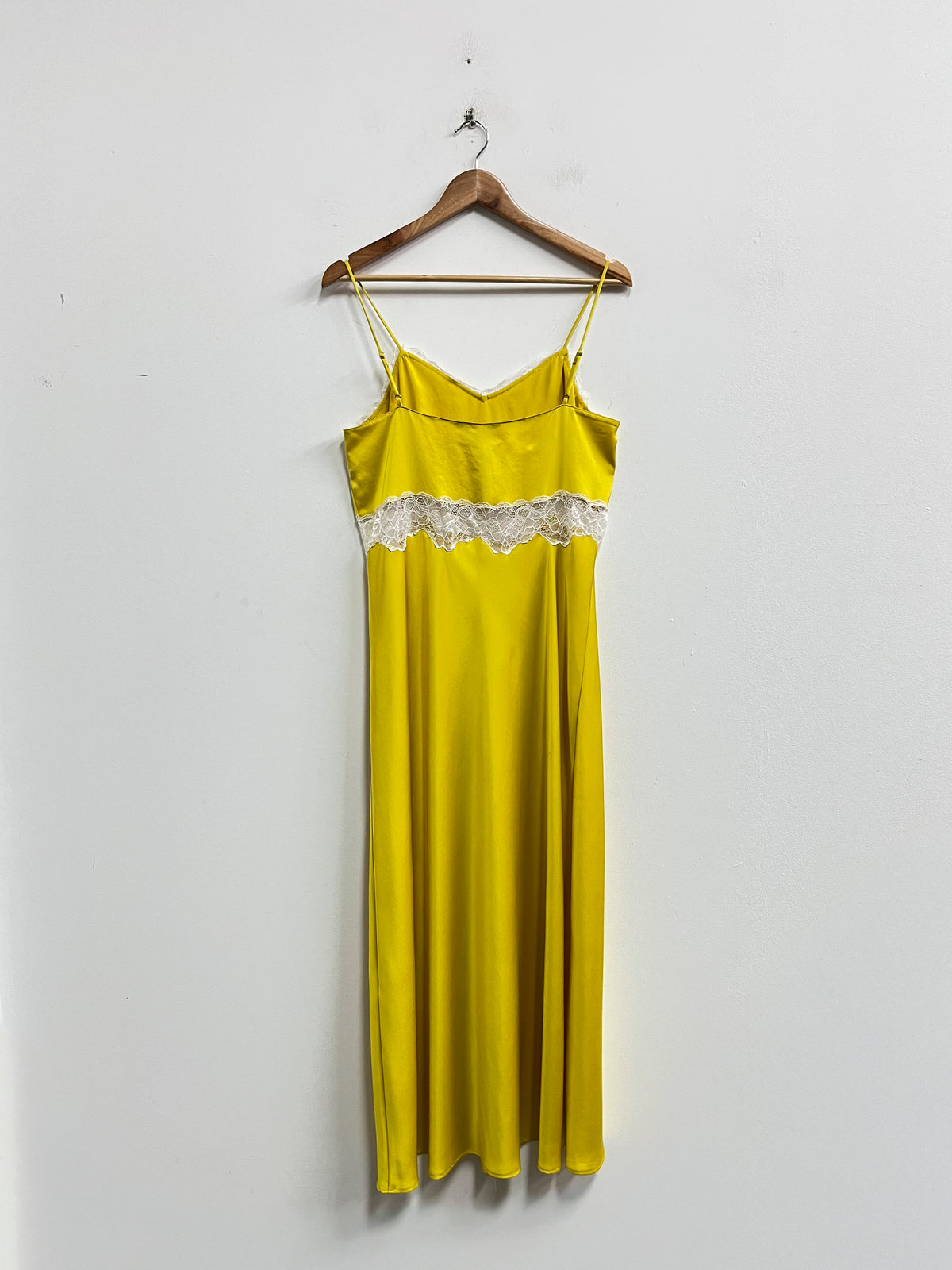 Vestido lencero amarillo largo - Zara - Talla L