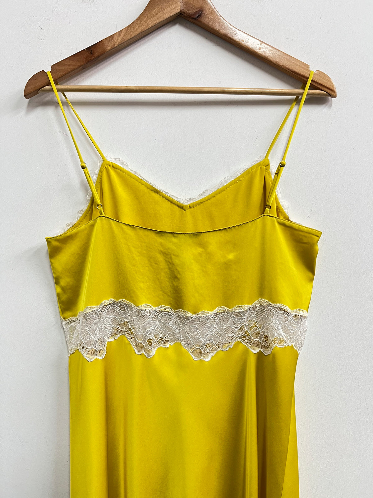 Vestido lencero amarillo largo - Zara - Talla L