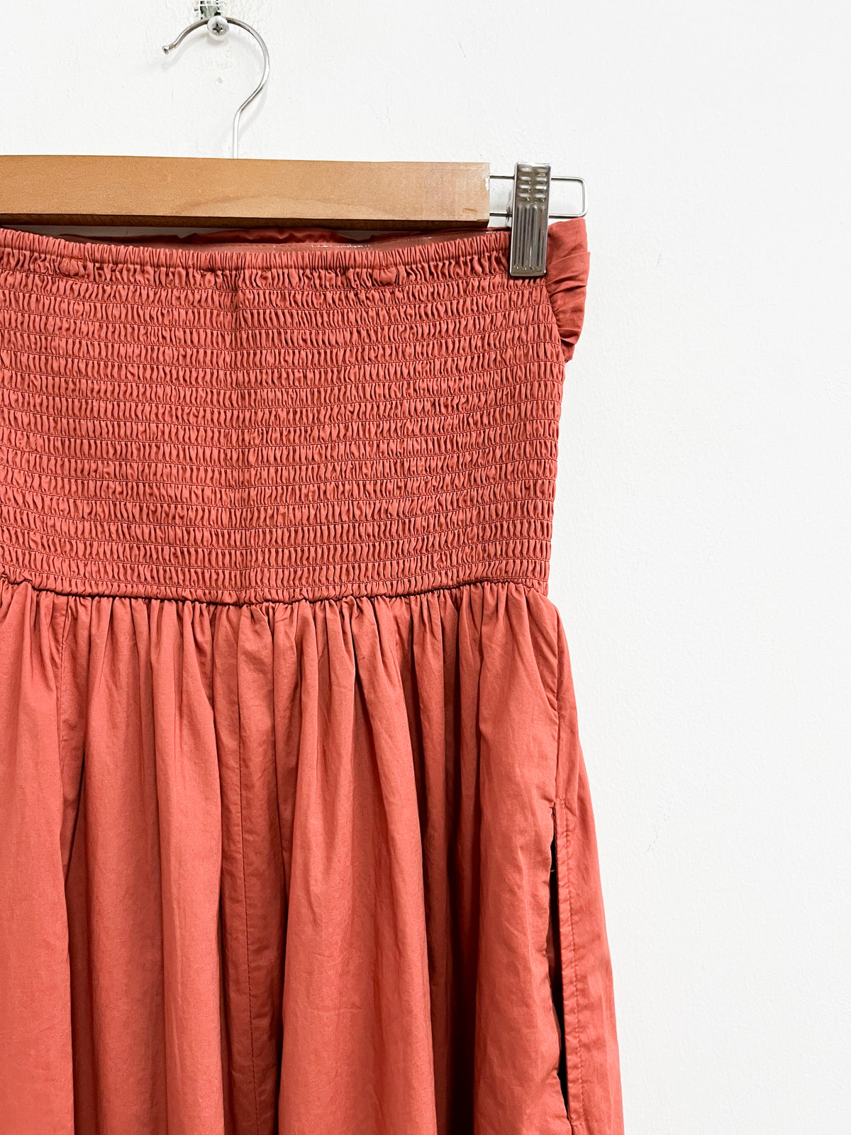 Vestido strapless naranja ladrillo - American Eagle - Talla XS