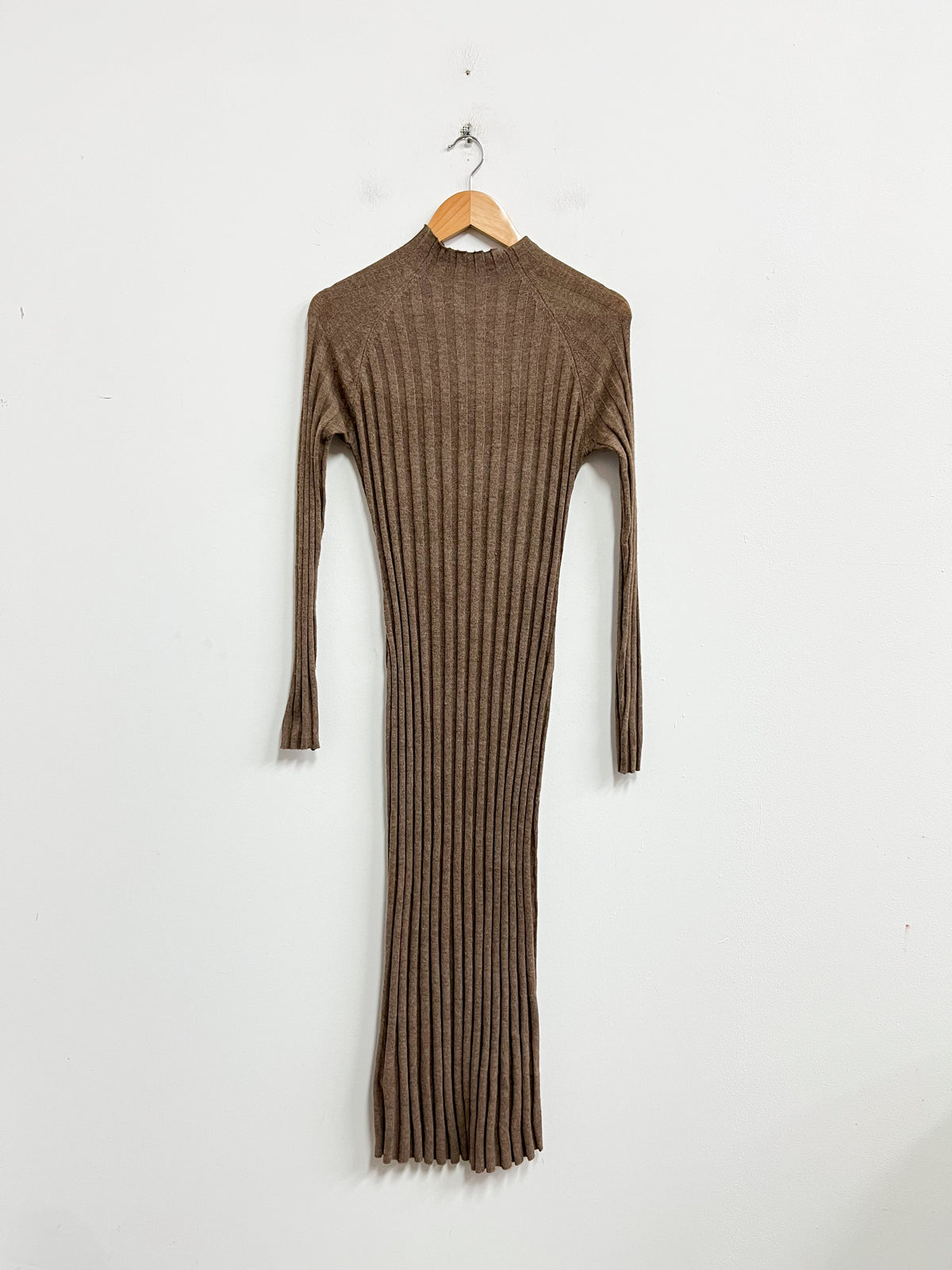 Vestido marrón largo tejido - Mango - Talla XS