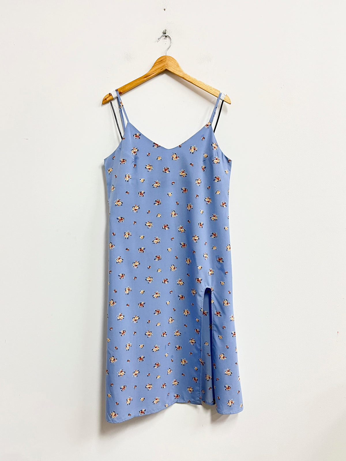 Vestido celeste de tiras con flores - O - Talla M