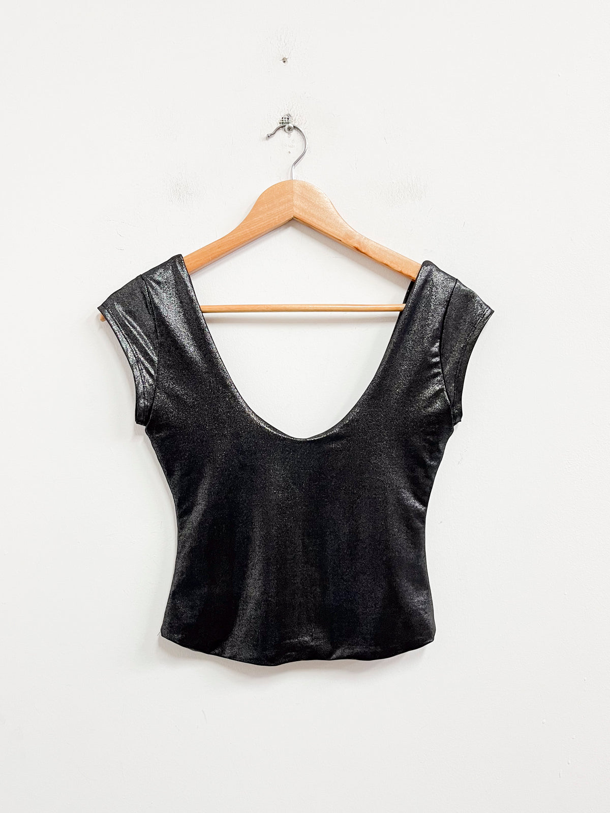 Top plateado oscuro - Camila Cornejo - Talla S