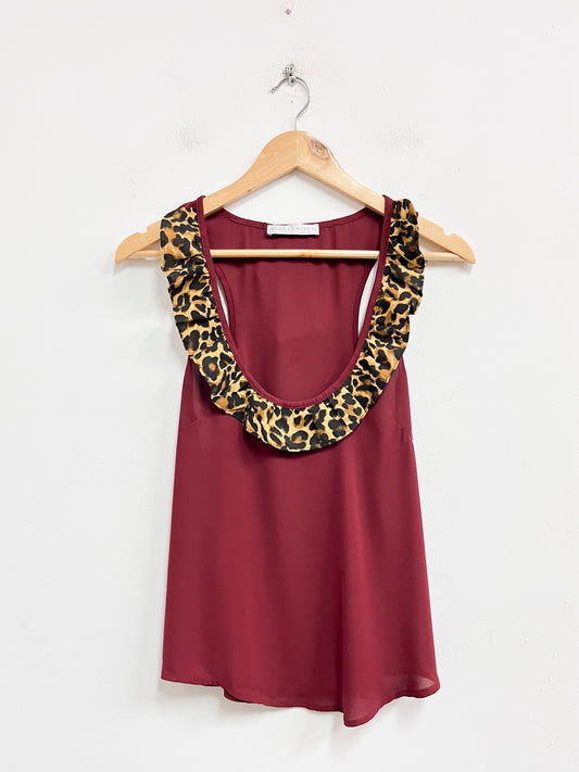 Top guinda cuello animal print - Nicole Niego - Talla S