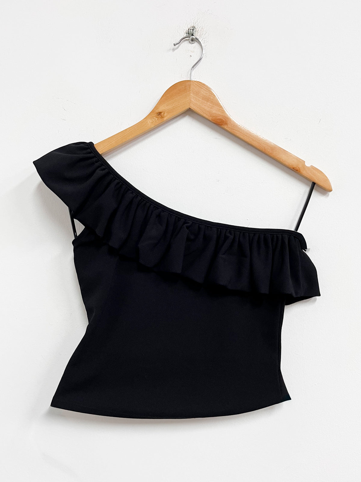 Top negro asimétrico con bobos - HyM - Talla S
