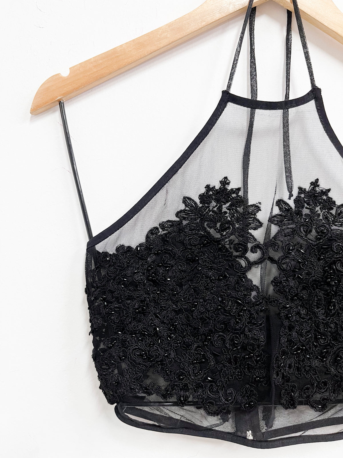 Top malla negra con bordados - Talla S