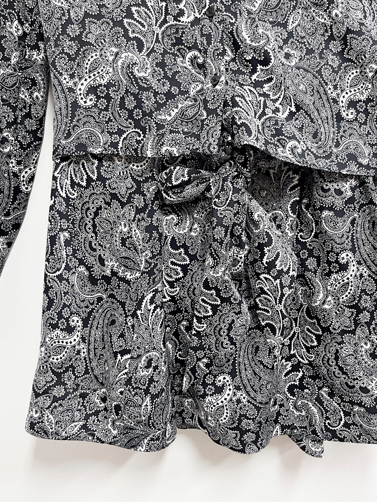 Conjunto estampado negro con blanco -The Kooples - Talla XS
