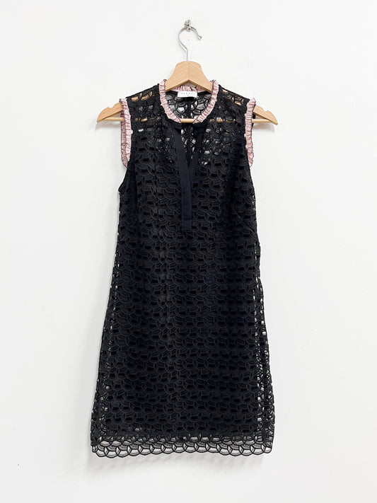 Vestido bordado negro con rosado - Sandro - Talla S