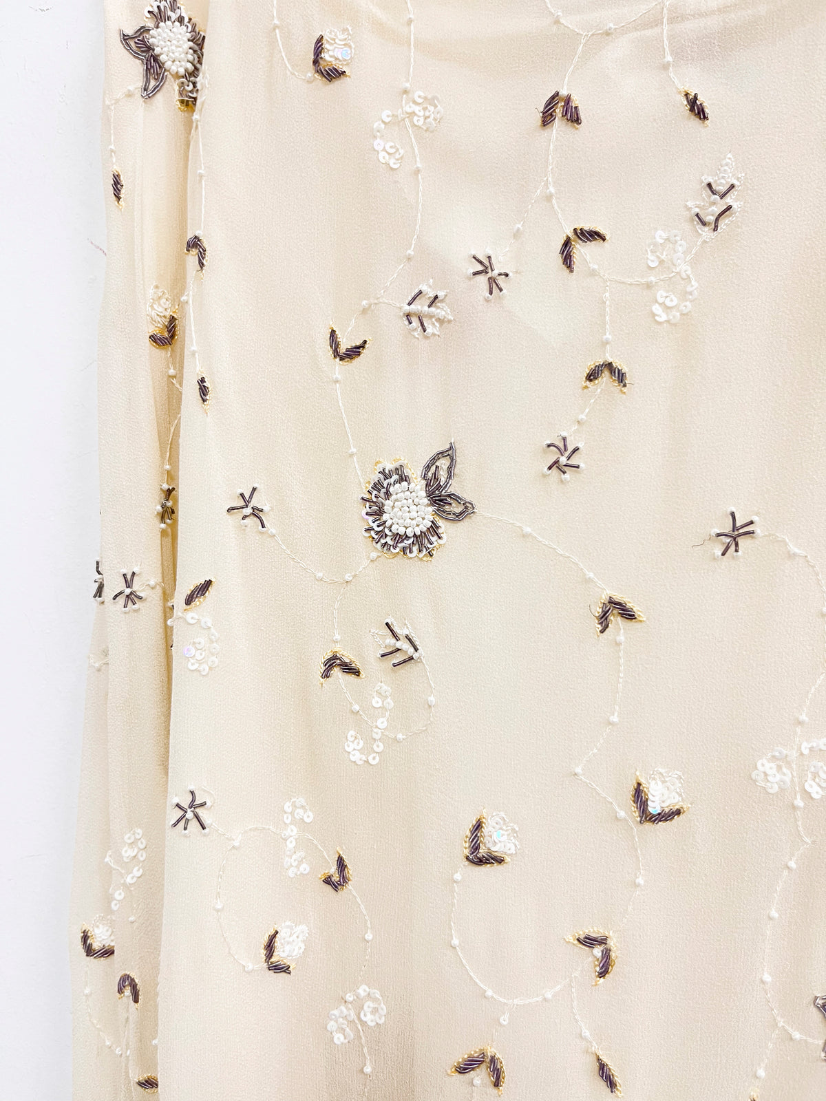 Falda de seda crema con mostacillas - Teri Jon - Talla M