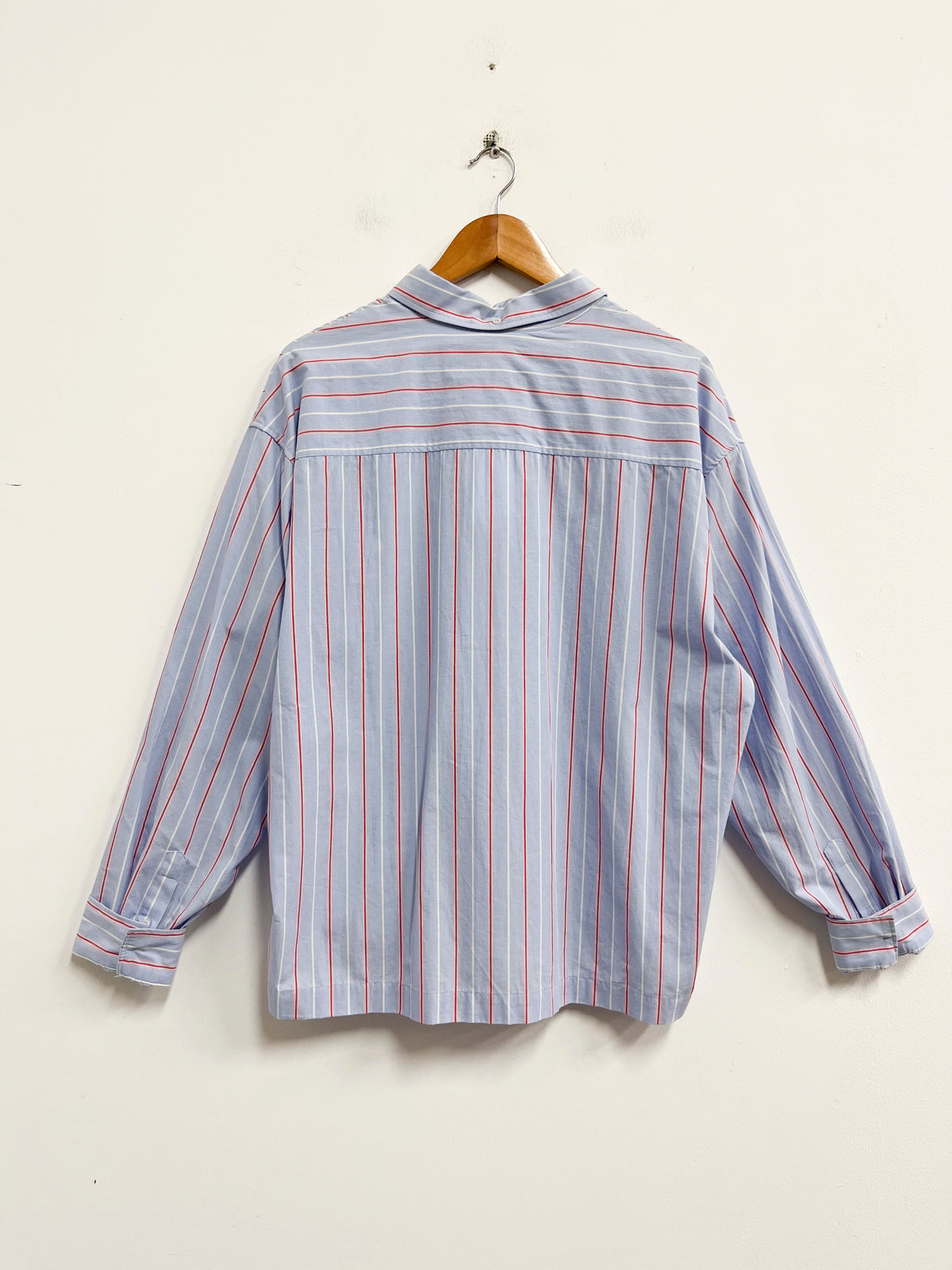 Camisa celeste con lineas - H&M - Talla L