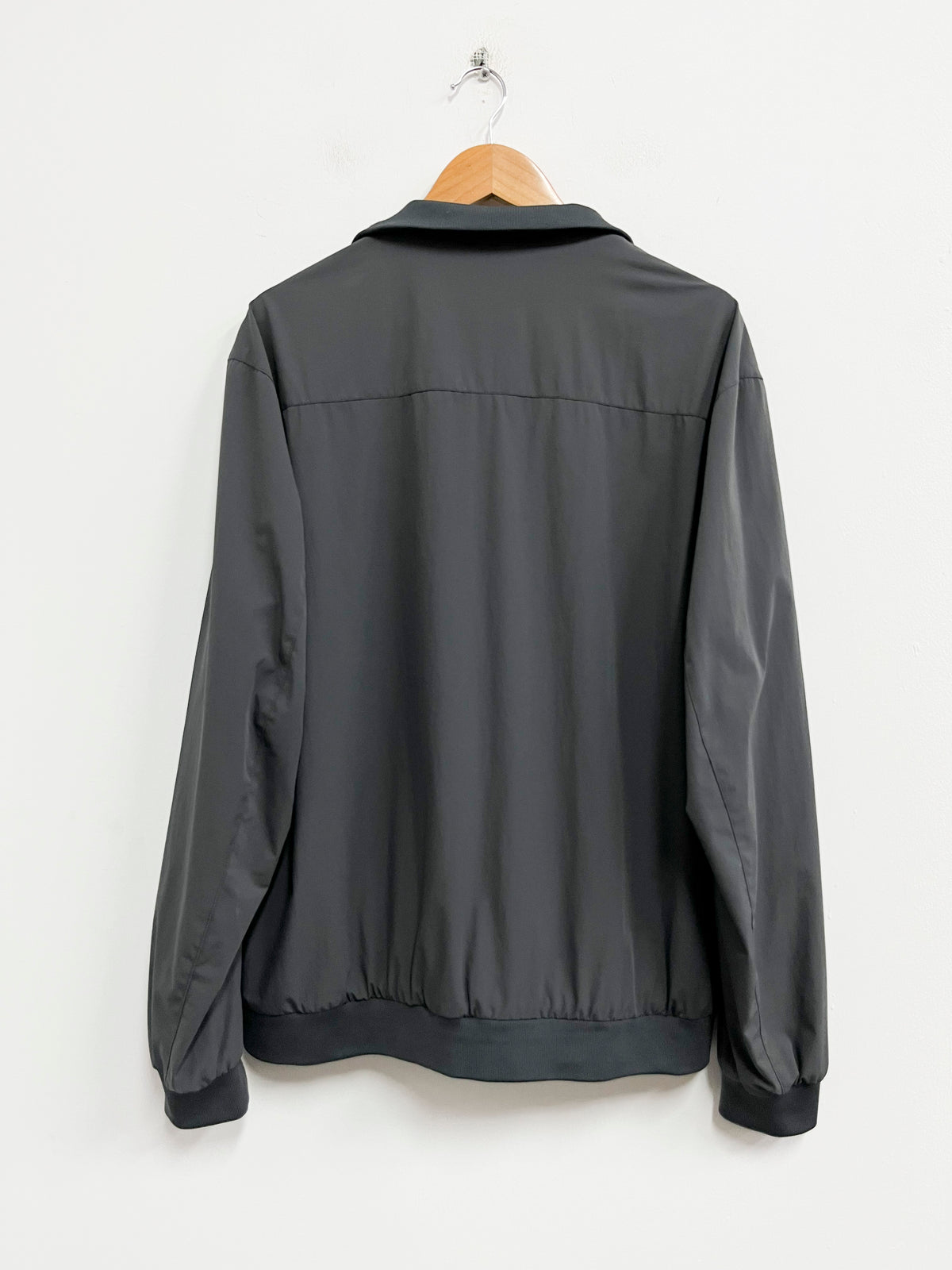 Casaca repelente al agua - Zara - Talla XL