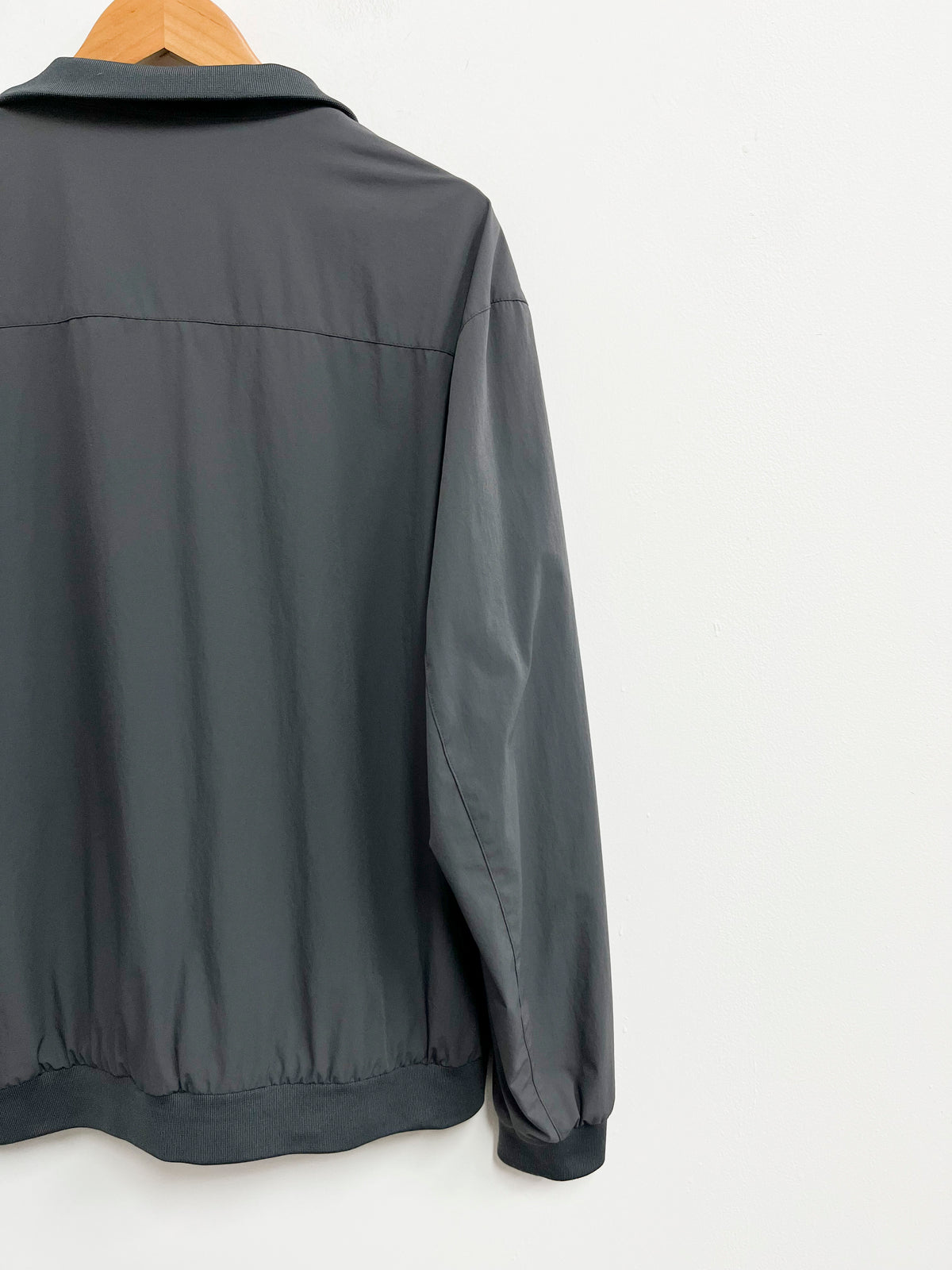 Casaca repelente al agua - Zara - Talla XL