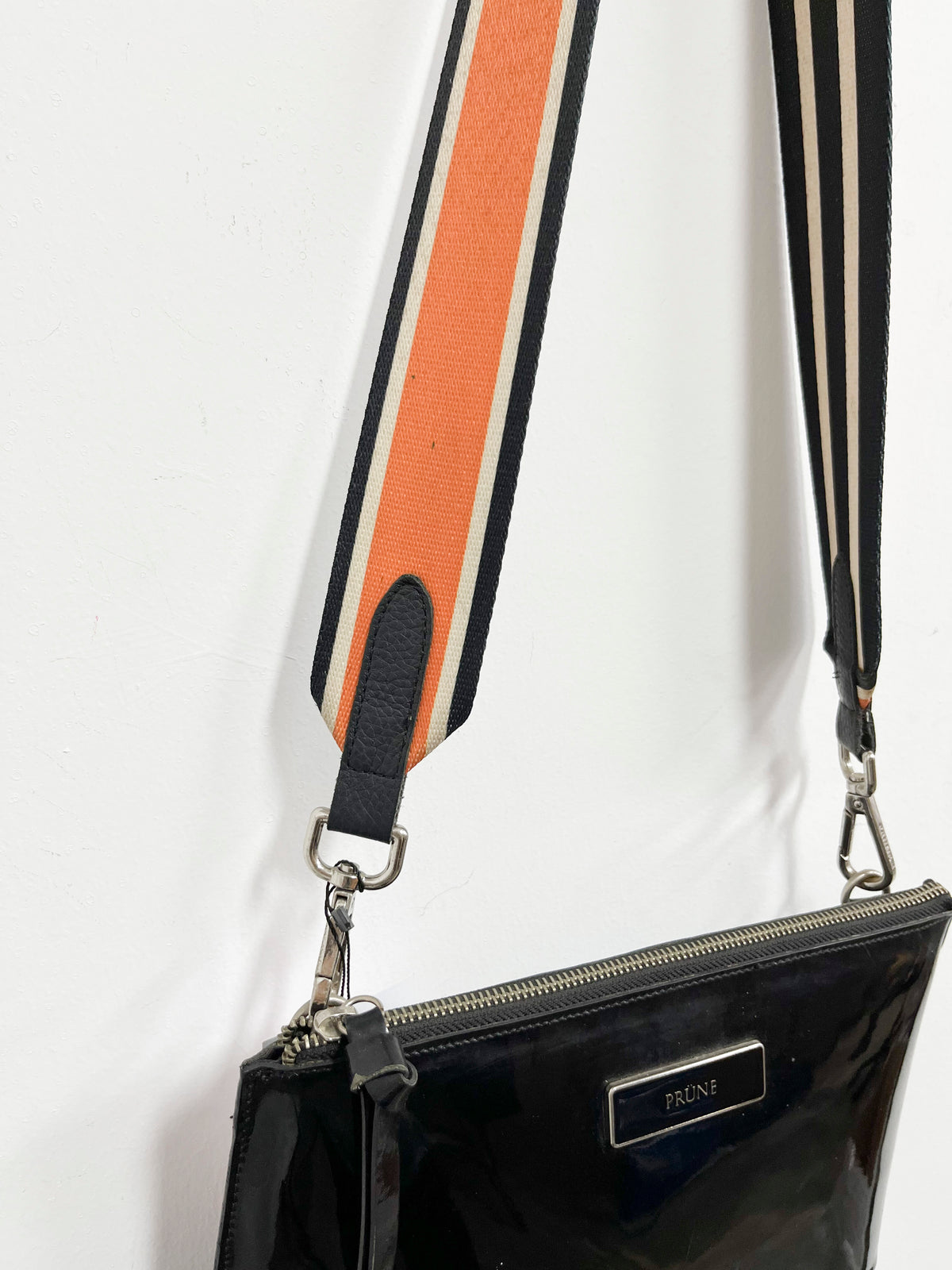 Bandolera negra de charol - Prune