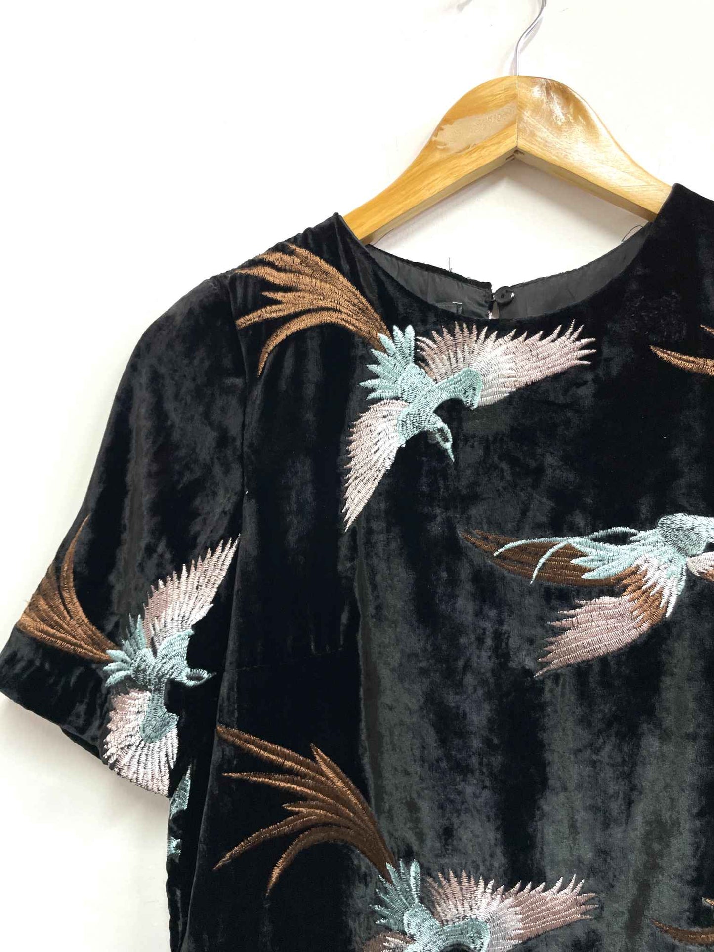 Vestido negro aves - Sandro Ferrone - Talla S