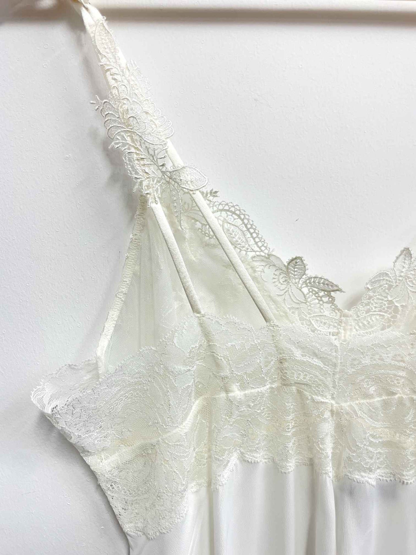 Vestido lencero beige - Lise Charmel - Talla M