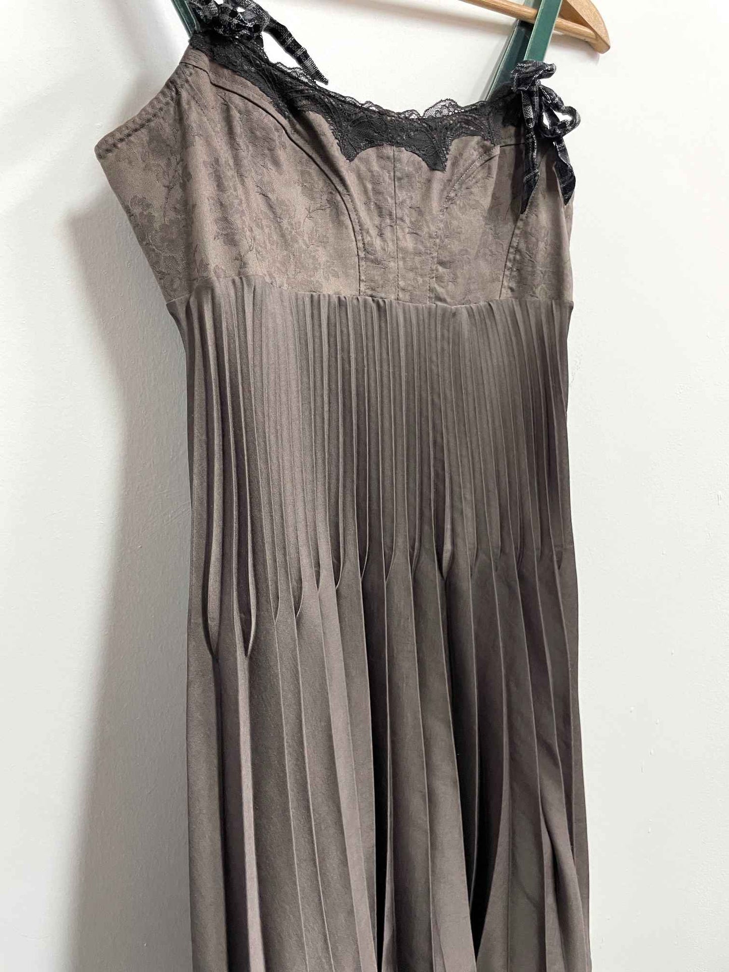 Vestido marrón plisado - Cop Copine - Talla S