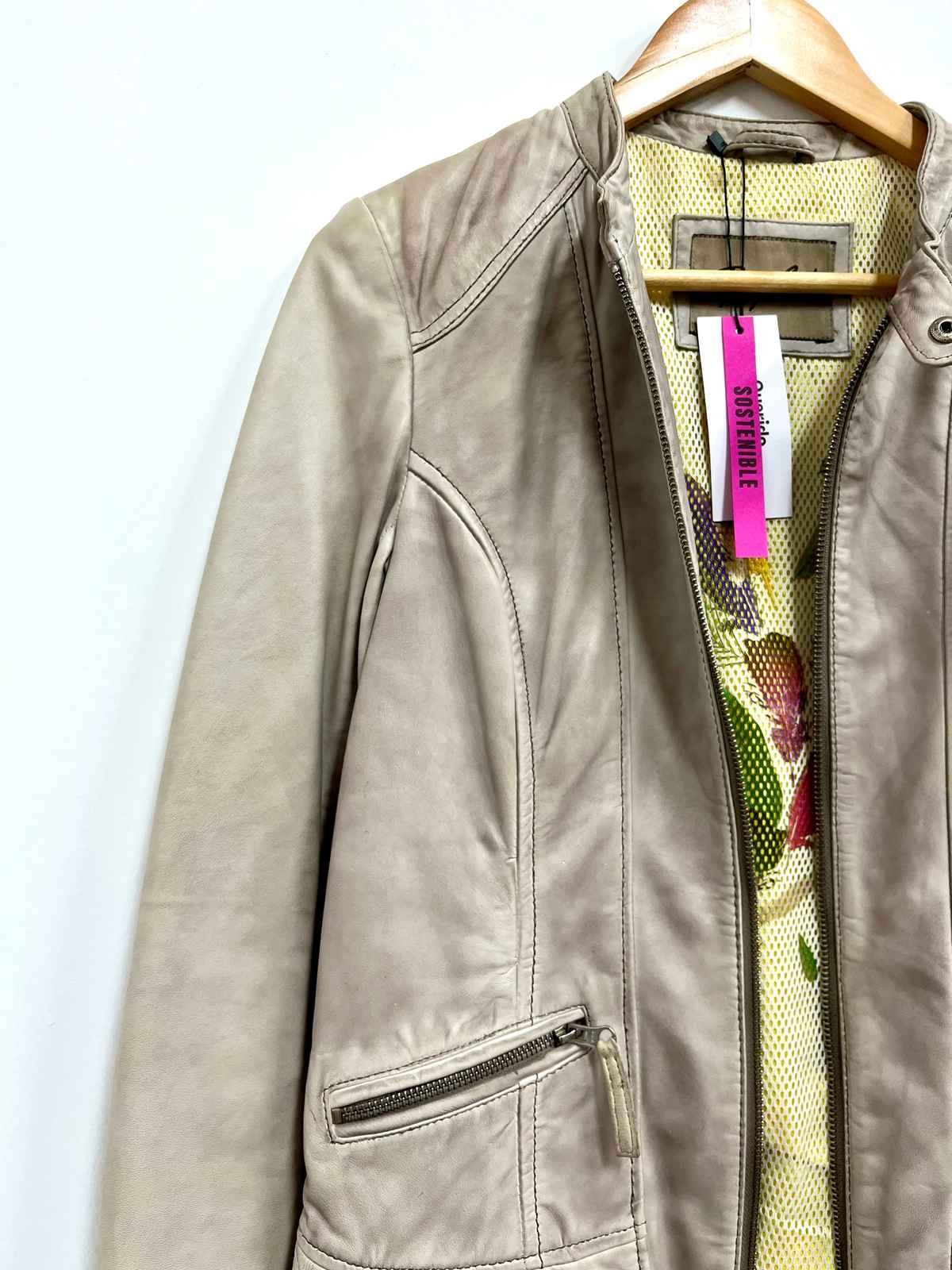 Casaca cuero beige - Renzo Costa - Talla L